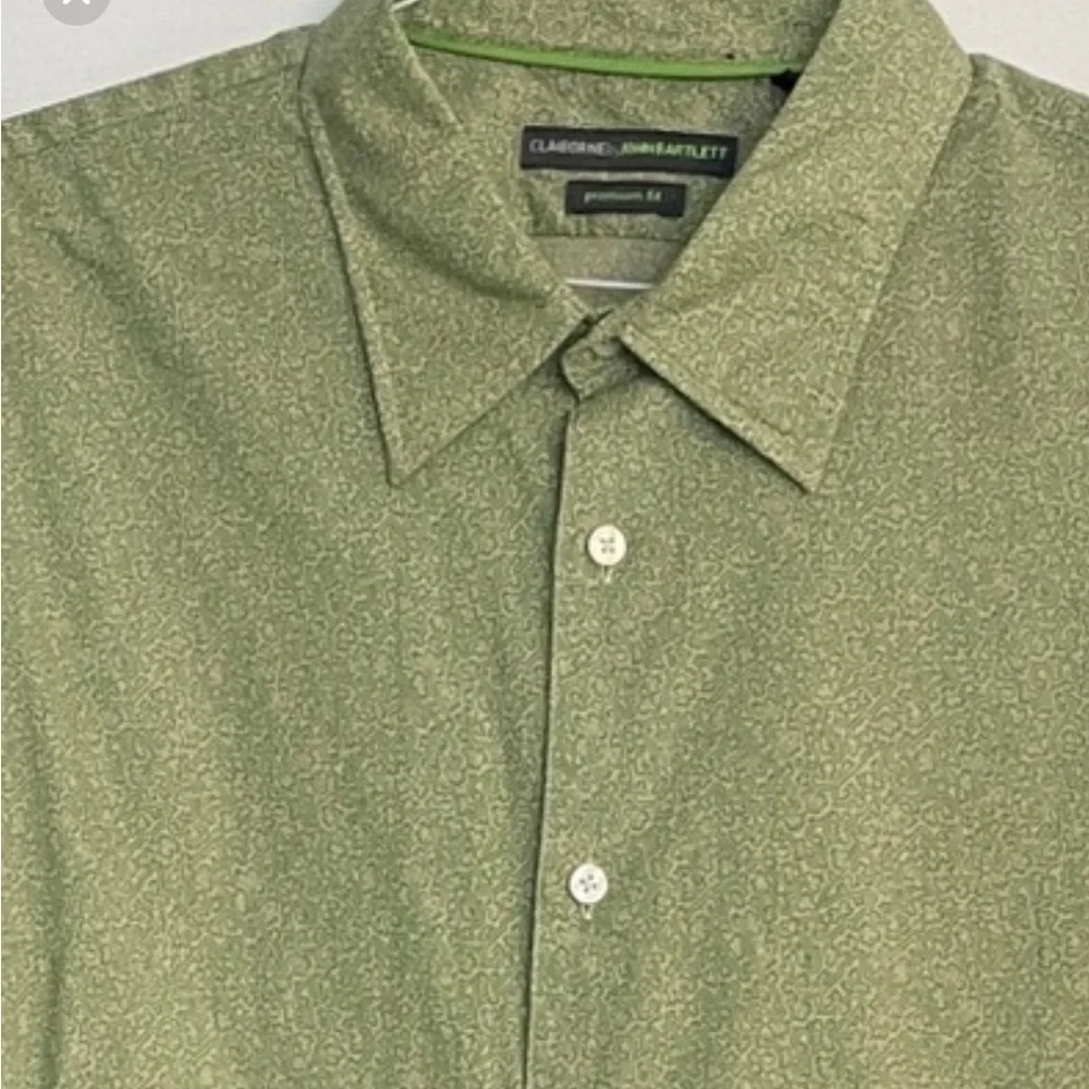Claiborne by John Bartlett Olive Button-Down Shirt
